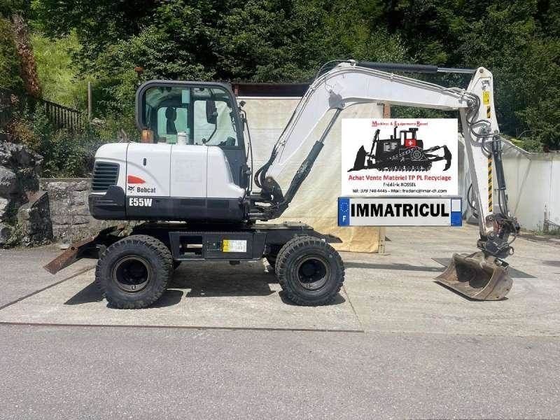 E-FARM: Bobcat e55w - Pelleteuse sur roue - id JEQCXJT - 42 800 € - Année: 2014 - France