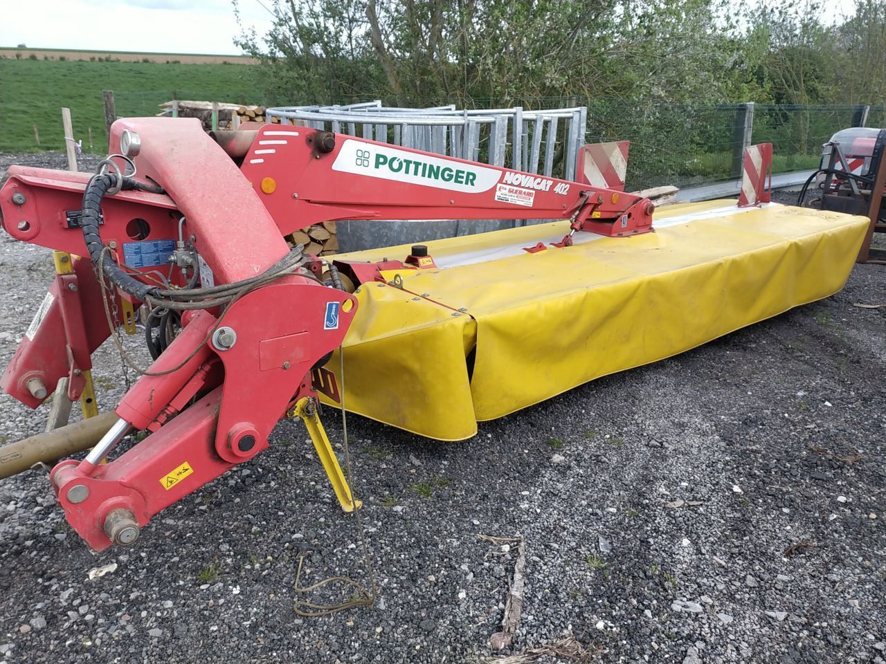 Pöttinger NovaCat 402 Mower €9,000