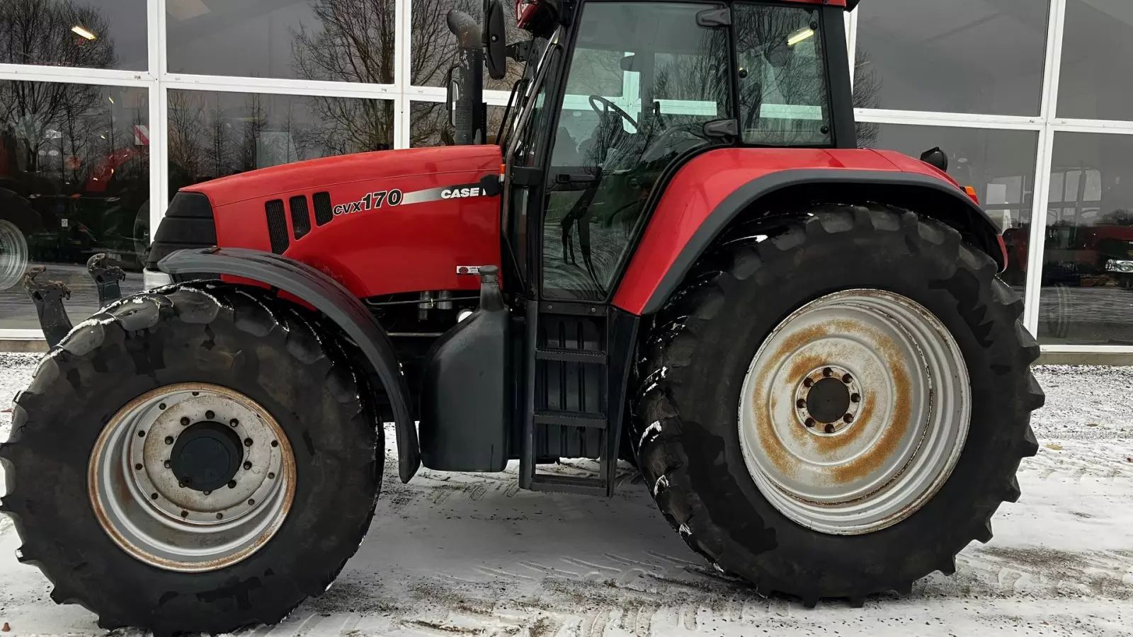 Case IH CVX 170 Traktor 25 299 €