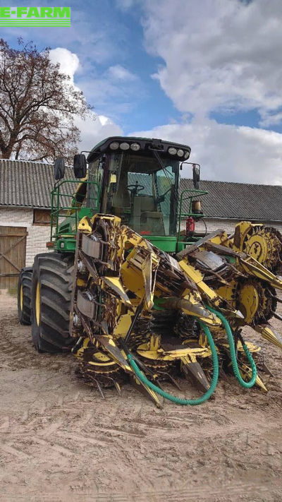 John Deere 7800 - Ensileuse automotrice - id SBJL4ND - 67 965 € - Année: 2006 - Puissance du moteur (chevaux): 670 | E-FARM