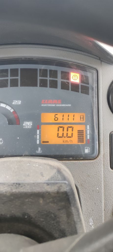 Claas Axion 830 Трактор 50 000 €