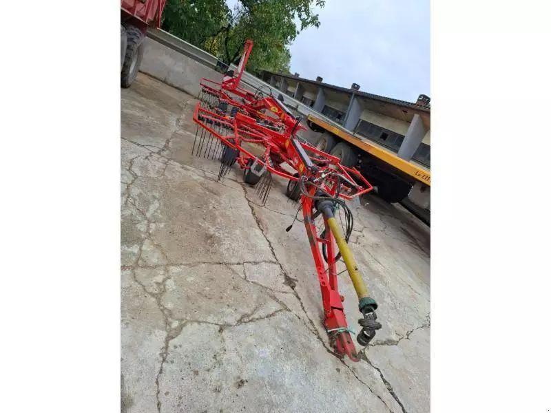 Kuhn GA 6632 Schwader 8.000 €