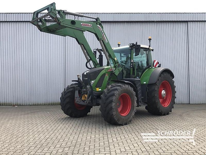 Fendt 718 Vario Power Tractor 104.885 €