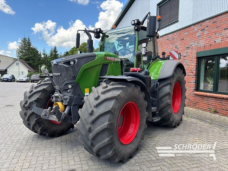 Fendt 728 Vario Profi Plus Traktor 214.885 €