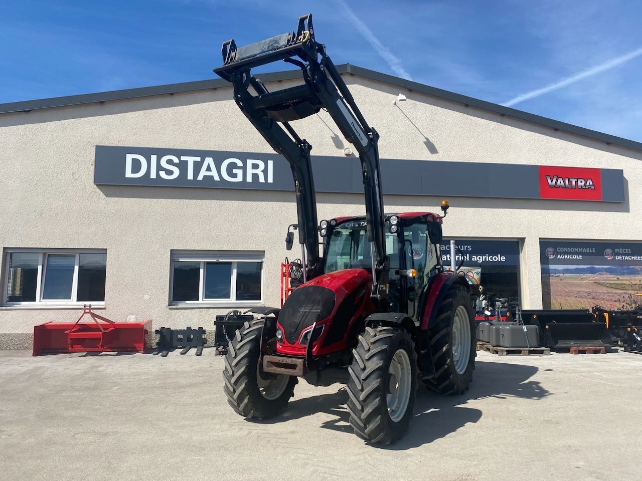 Valtra A104 Traktorius 66 000 €