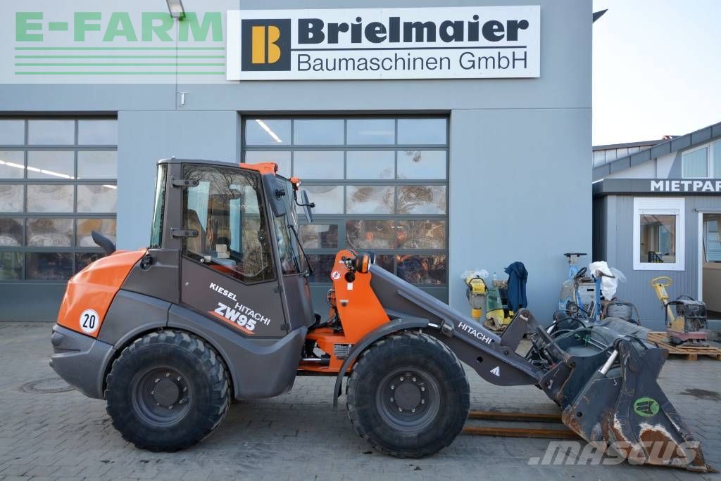 Hitachi zw 95-6 c Wheel loader €47,500