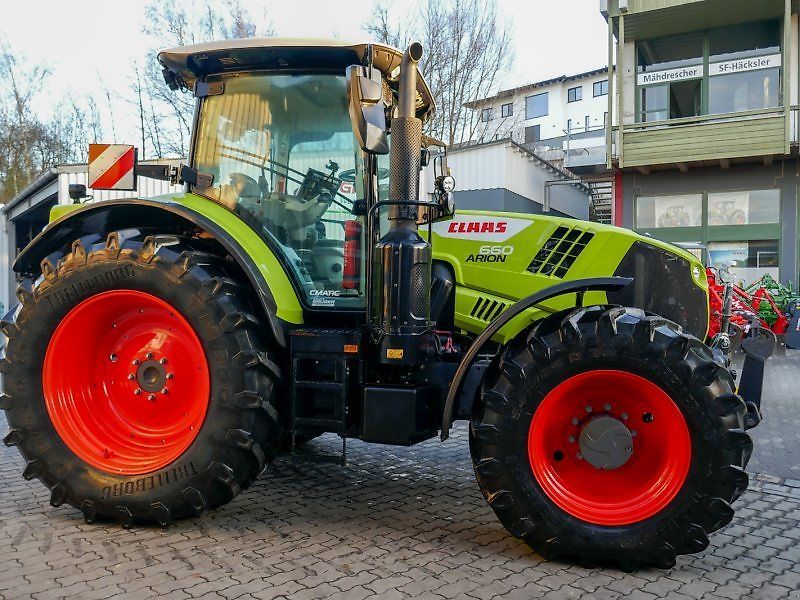 E-FARM: Claas Arion 660 CMATIC CEBIS - Tracteur - id SLG9ADT - 113 400 € - Année: 2021 - Lecture du nombre d'heure: 1 211,Puissance du moteur (chevaux): 205,Allemagne