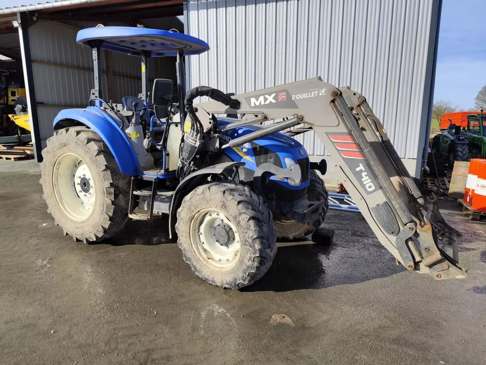 E-FARM: New Holland T5.115 - Tractor - id NFGYMHT - 30.000 EUR - Anul: 2019 - Citeste ore: 6.308,Muterea motorului: 115,Franța