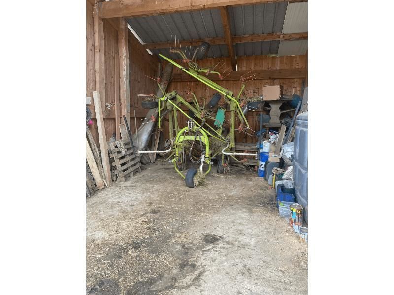 E-FARM: Claas Volto 800 - Karuzelowy przetrząsacz do siana - id V4P1NE9 - 6500 € - Rok produkcji: 2015 - Francja