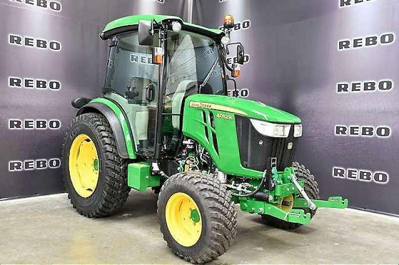 John Deere 4052 R Traktor 55 000 €