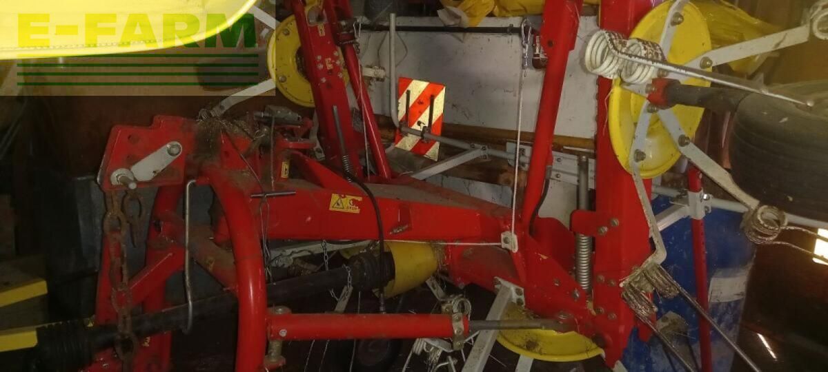 Pöttinger Tedder €8,000