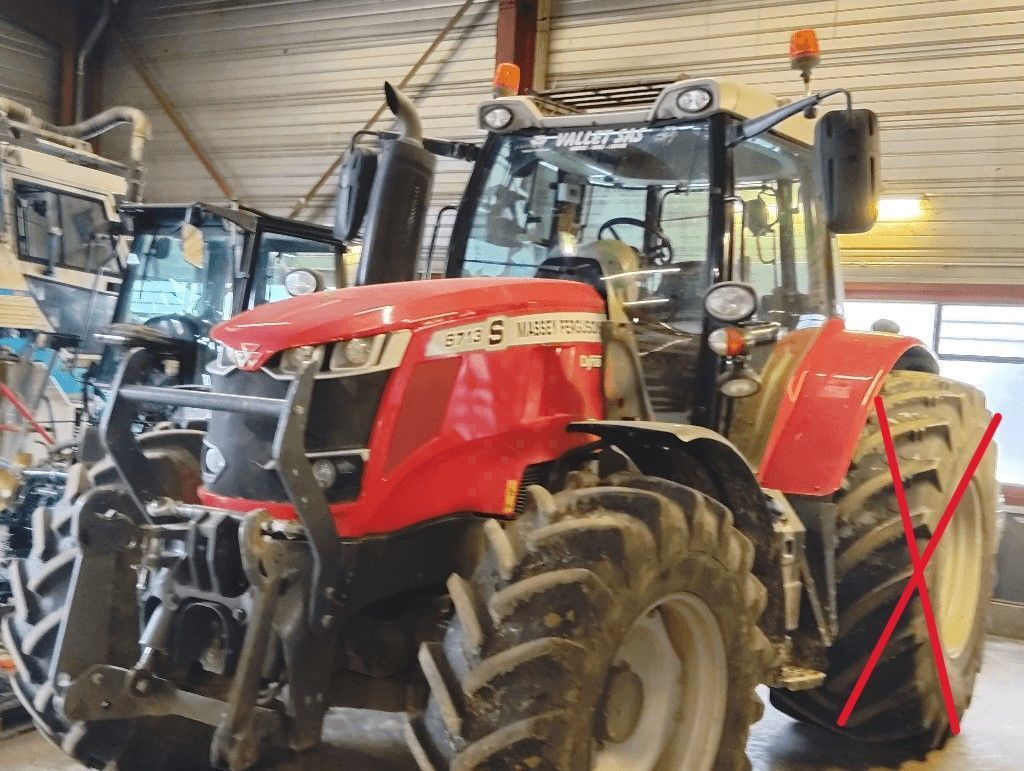 Massey Ferguson 6713 S Tractor €62,000