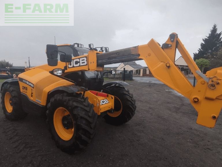 E-FARM: JCB 532-60 AGRI - Chargeur télescopique  - id BPCZUVM - 70 000 € - Année: 2022 - Lecture du nombre d'heure: 1 980,France