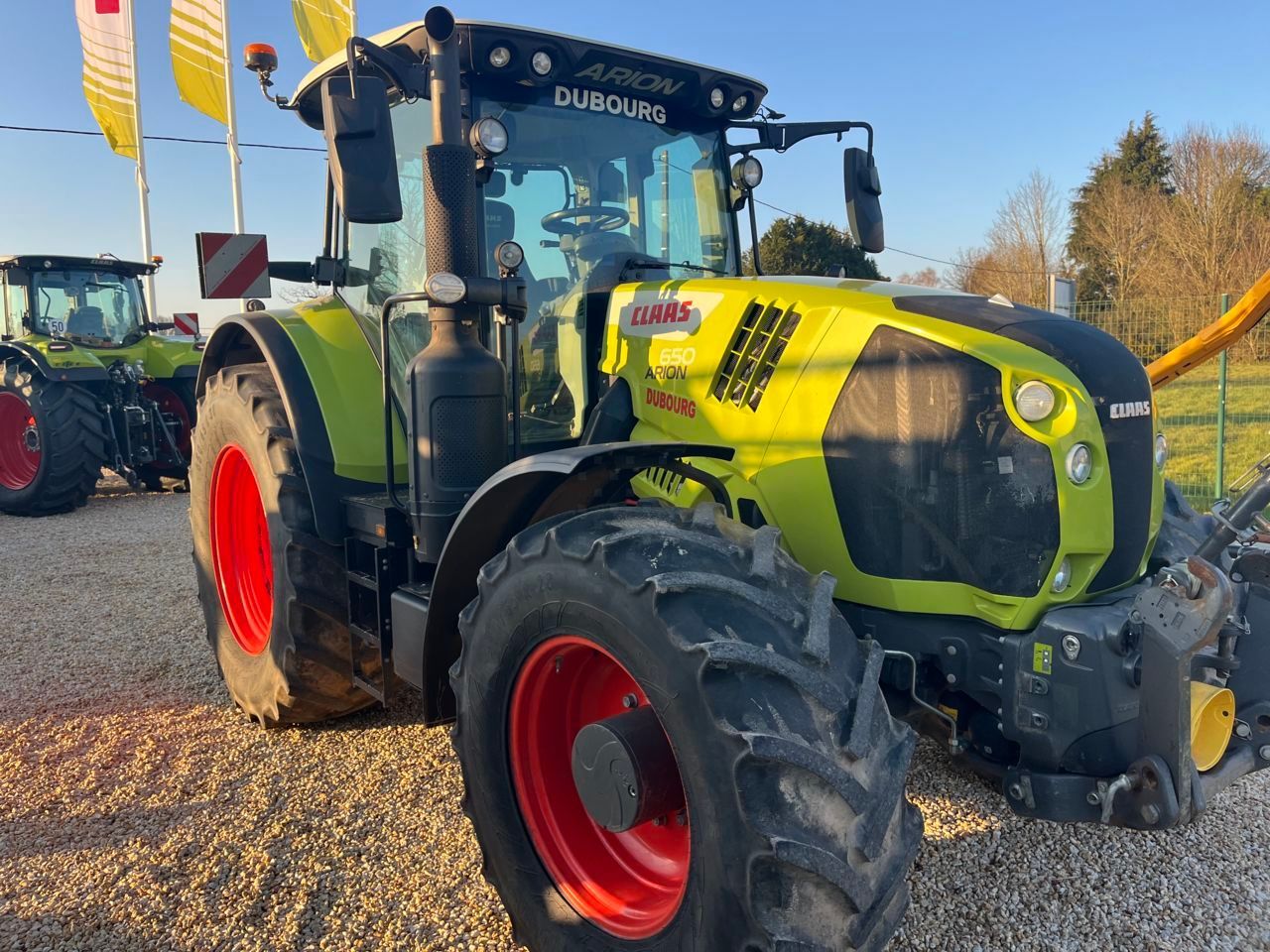 E-FARM: Claas Arion 650 CEBIS - Traktor - id RSTRJZG - 81.000 € - Baujahr: 2021 - Abgelesene Motorstunden: 4.100,Motorleistung (PS): 185,Frankreich