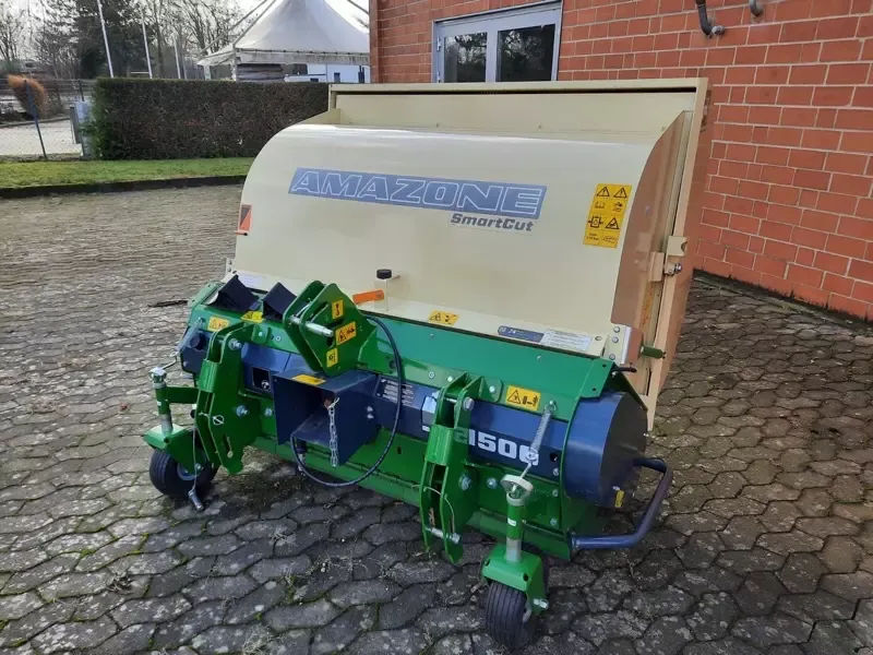 E-FARM: Amazone horse hopper hh1500 smartcut - Segadora - id 9PMKZGQ - 12.500 € - Año: 2023 - Alemania