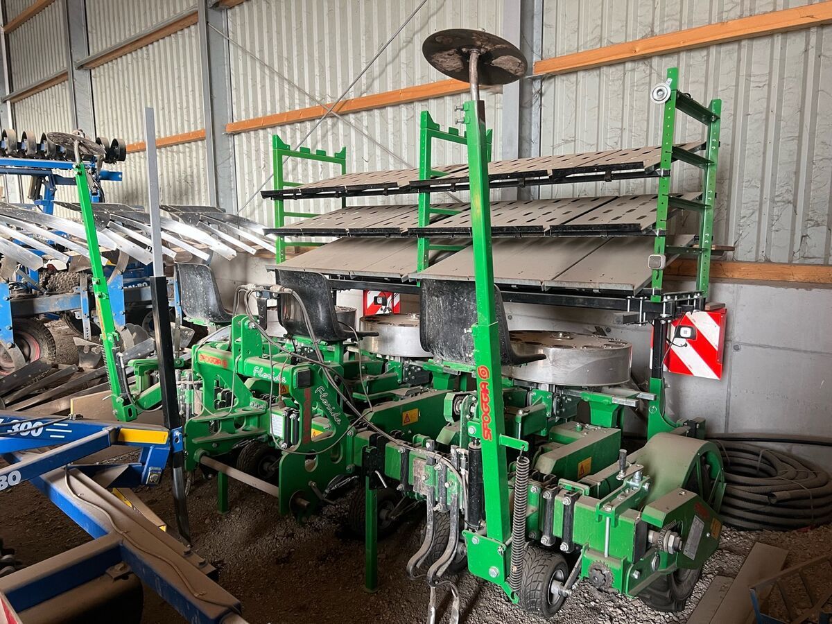 E-FARM: 3 x f12 sfoggia - Echipament de prelucrare a legumelor - id WCMWN9K - 19.917 EUR - Anul: 2020 - Austria