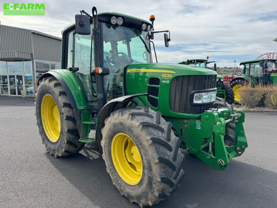 E-FARM: John Deere 6230 Premium - Tractor - id NWXCD5I - €52,000 - Year of construction: 2007 - Engine hours: 4,900,Engine power (HP): 100,France