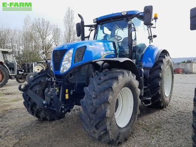 E-FARM: New Holland T7.260 - Tractor - id FXIKI1I - €80,000 - Year of construction: 2016 - Engine hours: 4,050,Engine power (HP): 240,France