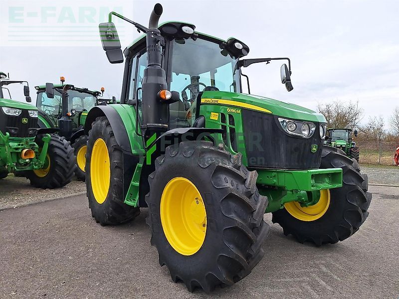 John Deere 6090 M Traktor 58 900 €