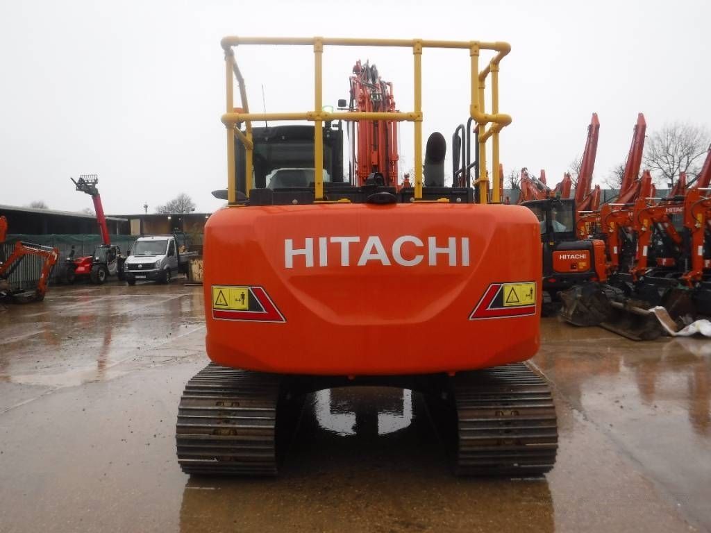 E-FARM: Hitachi zx 130 lc n-7 - Crawler excavator - id DW7RFLB E-FARM: Hitachi zx 130 lc n-7 - Crawler excavator - id DW7RFLB