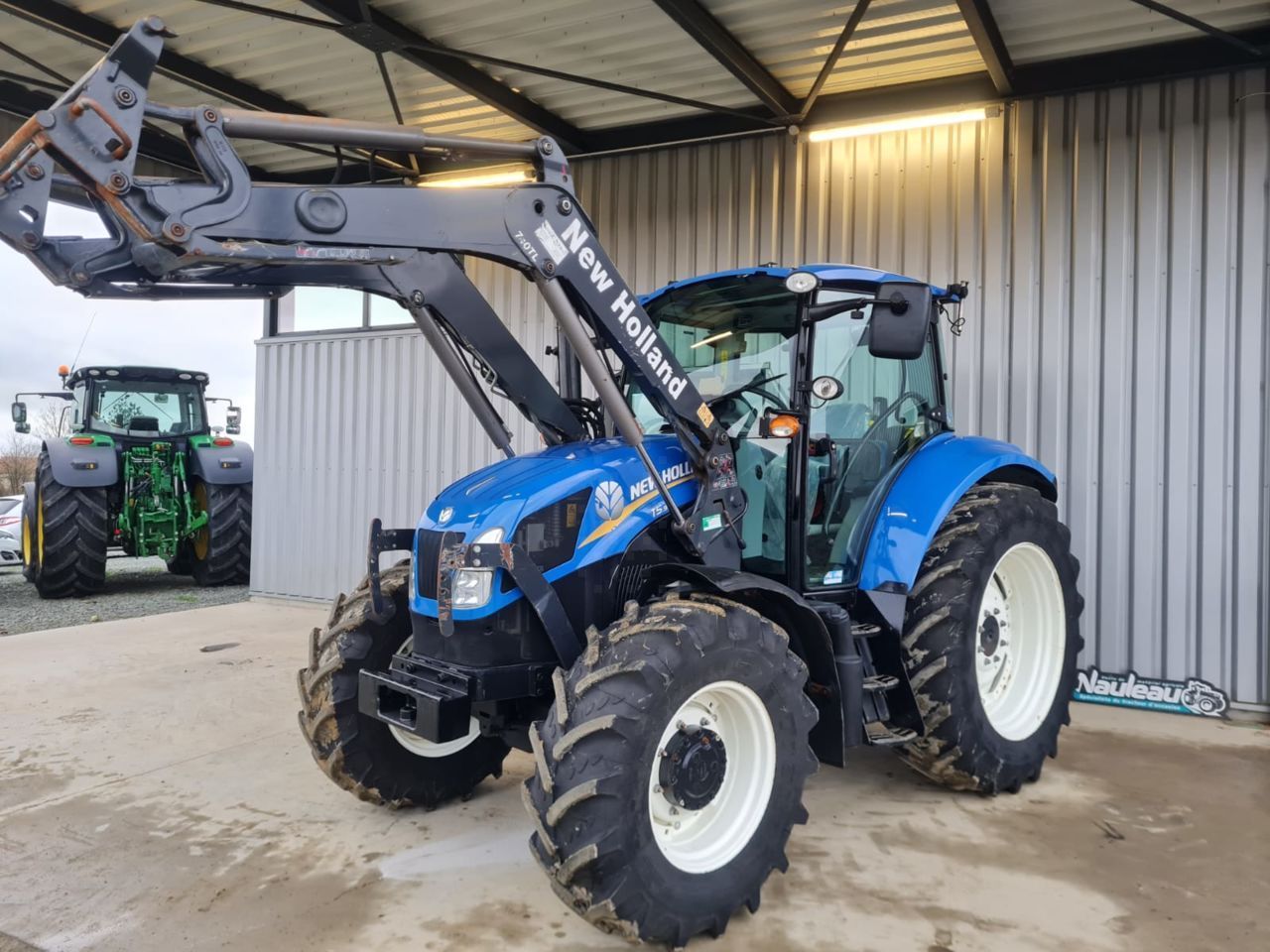 New Holland T5.105 Трактор 40 000 €