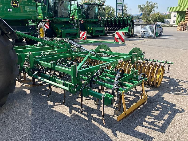 E-FARM: KERNER mc600 - Combiné de semis - id AXG9KHG - 16 726 € - Année: 2014 - Autriche