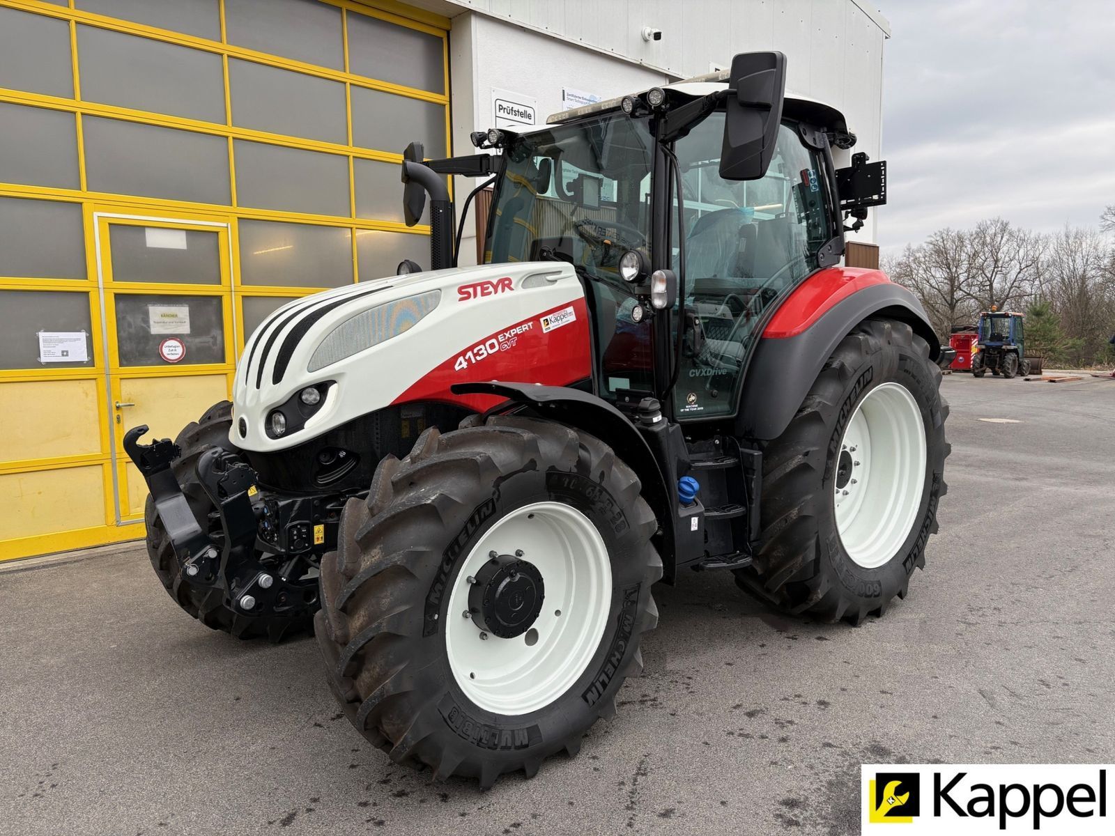 E-FARM: Steyr Expert 4130 CVT - Tractor - id VSNHGNM - €98,000 - Year of construction: 2025 - Engine hours: 52,Engine power (HP): 130,Austria