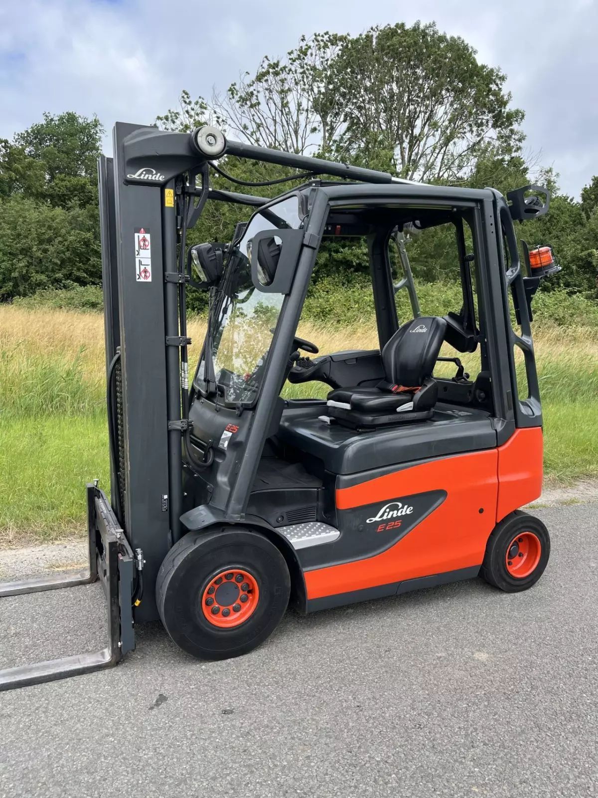 Linde e25 Вилочный погрузчик 12 250 €