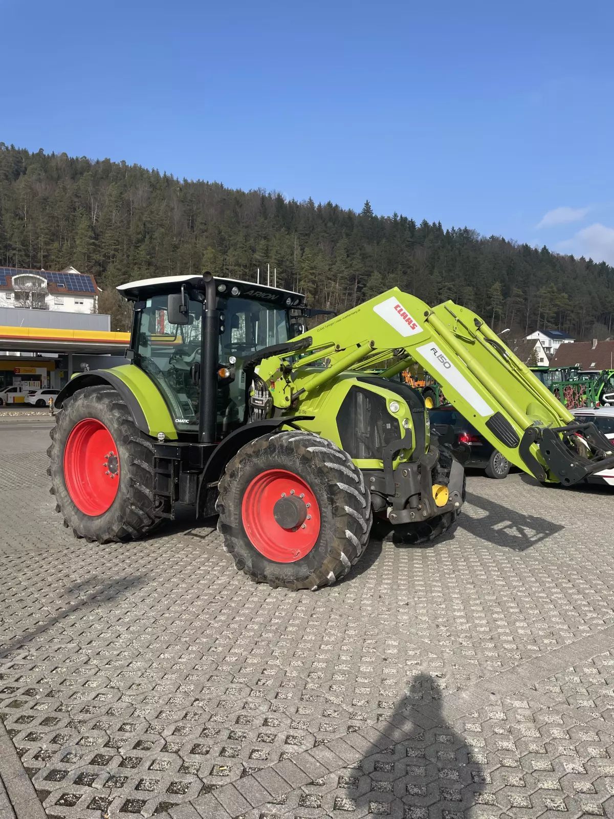 E-FARM: Claas Arion 650 CMATIC CEBIS - Traktor - id QENVFHF - 72.500 € - Baujahr: 2016 - Abgelesene Motorstunden: 3.100,Motorleistung (PS): 175,Deutschland