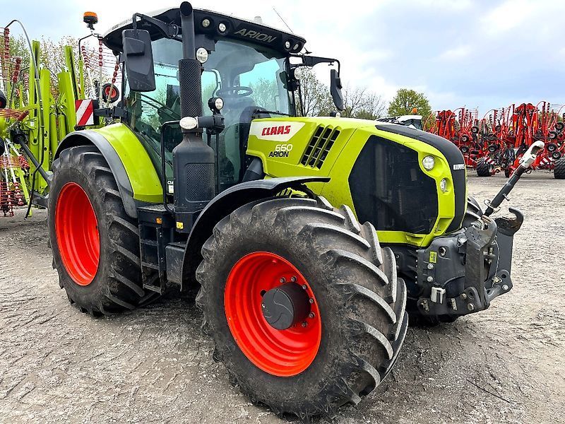 E-FARM: Claas Arion 660 CMATIC CEBIS - Tracteur - id KMIVFUH - 139 496 € - Année: 2023 - Lecture du nombre d'heure: 1 262,Puissance du moteur (chevaux): 196,Allemagne