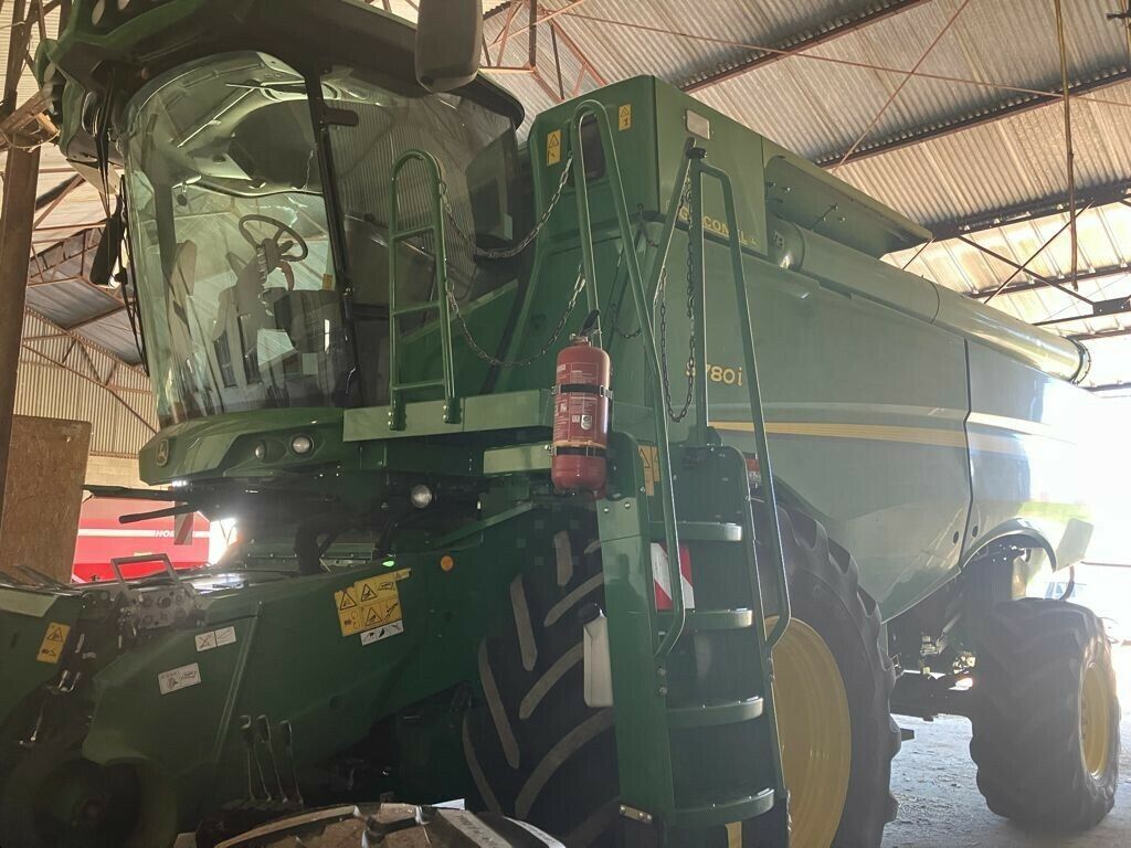John Deere S780 Combine harvester €249,000
