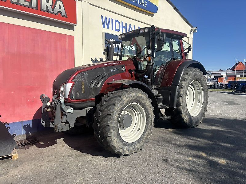 E-FARM: Valtra T163e Direct - Traktor - id R5EZSRY - 69.917 € - Baujahr: 2013 - Abgelesene Motorstunden: 3.500,Motorleistung (PS): 170,Österreich