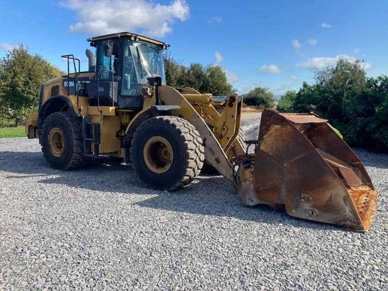 E-FARM: Caterpillar 950m - Cargador de ruedas - id 9VSUBIX - 65.900 € - Año: 2018 - Horas: 7907,Francia