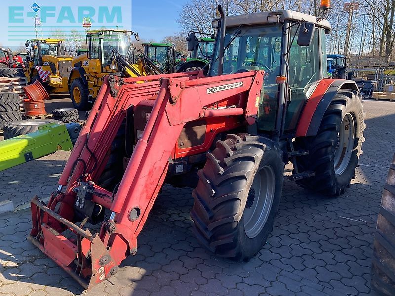 Massey Ferguson 4270 Tractor €26,900