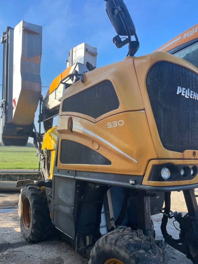 E-FARM: Pellenc optimum 530 + sp2 - Vendemmiatrice - id 3VMGGJF - 86.000 € - Anno di costruzione: 2018 - Francia