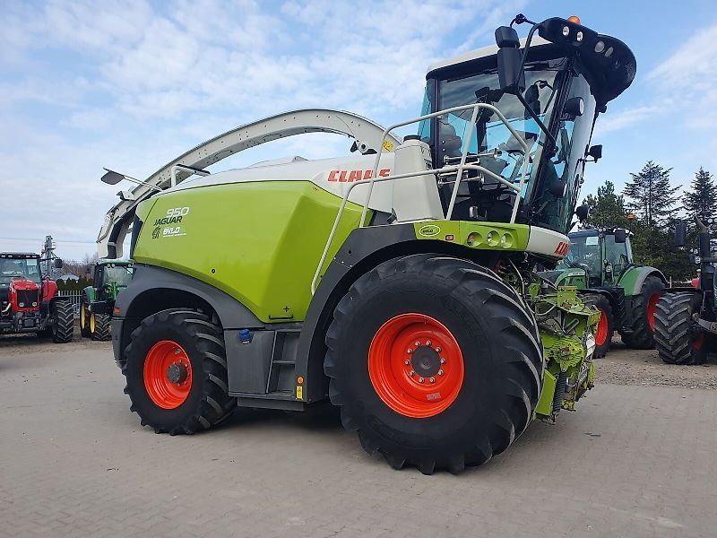 Claas Jaguar 950 Combina de siloz autopropulsată 195.000 EUR