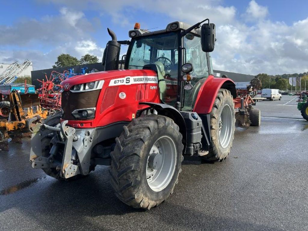 E-FARM: Massey Ferguson 6713 - Tracteur - id RKWGXXA - 70 000 € - Année: 2019 - Lecture du nombre d'heure: 3 600,Puissance du moteur (chevaux): 130,France