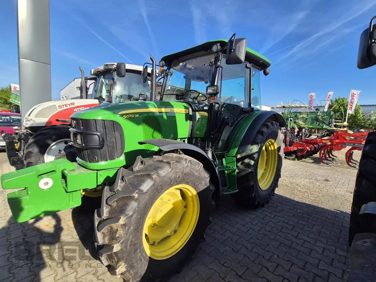 E-FARM: John Deere 5070 M - Tracteur - id 3CXBGMK - 49 300 € - Année: 2014 - Lecture du nombre d'heure: 370,Puissance du moteur (chevaux): 69,Allemagne