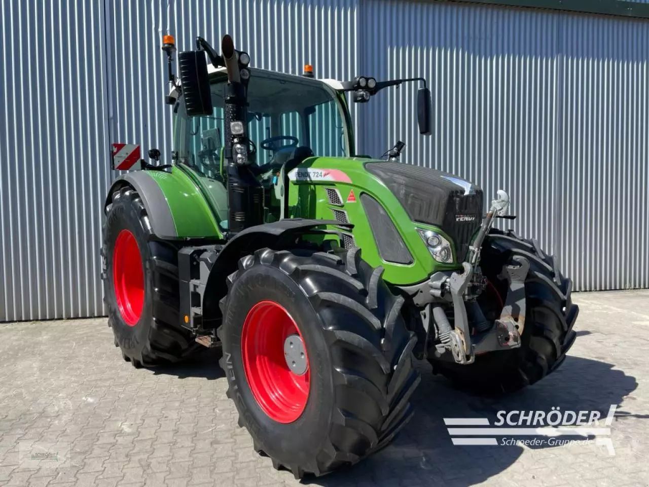 Fendt 724 Vario Profi Plus Τρακτέρ 104.885 €