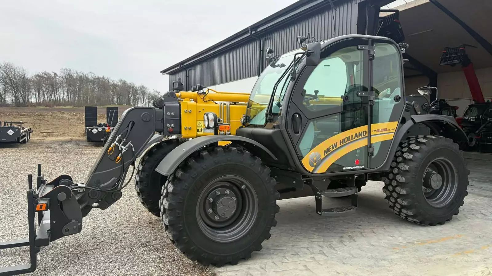 New Holland TH9.35 Elite Manipulador telescópico 93.643 €