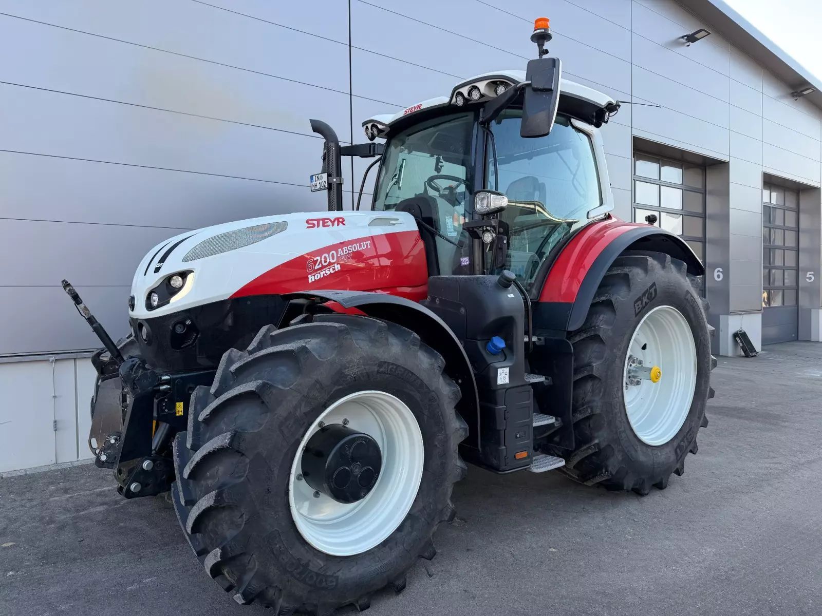 Steyr Absolut CVT 6200 Tractor