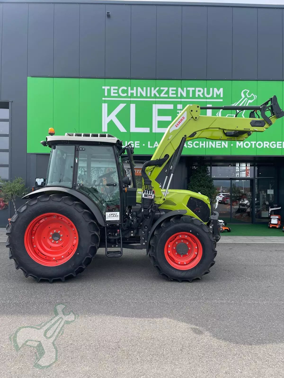 Claas Axos 240 Traktor 63.000 €