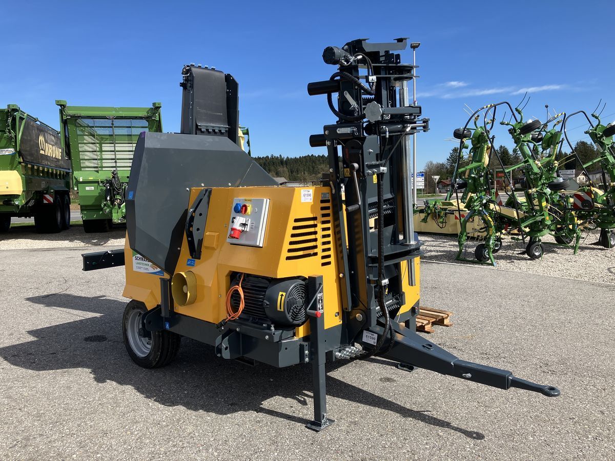 E-FARM: UNIFOREST titan 40/20 cd+e tr - Sierras y divisores - id 9KGNYTH - Año: 2024 - Austria