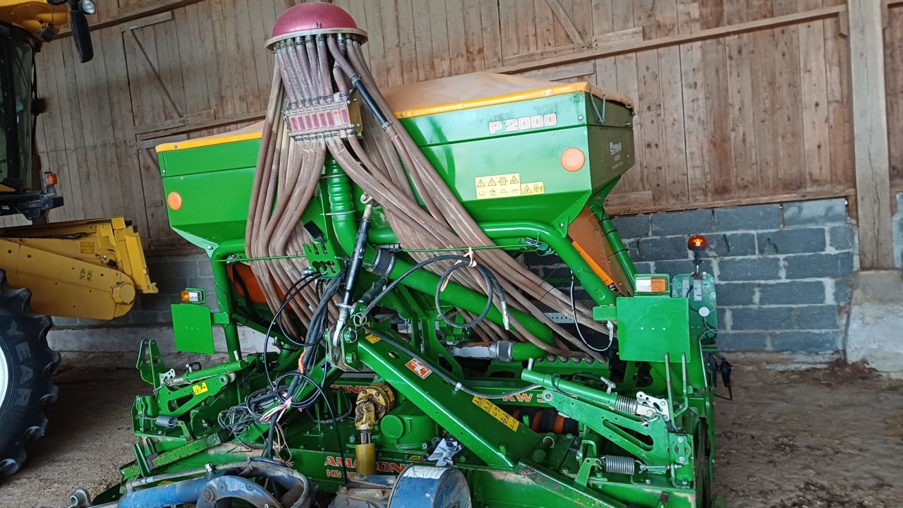 Amazone Semoir Amazone AD-P Super 3M intégré Kombinacja uprawowo-siewna 18 000 €