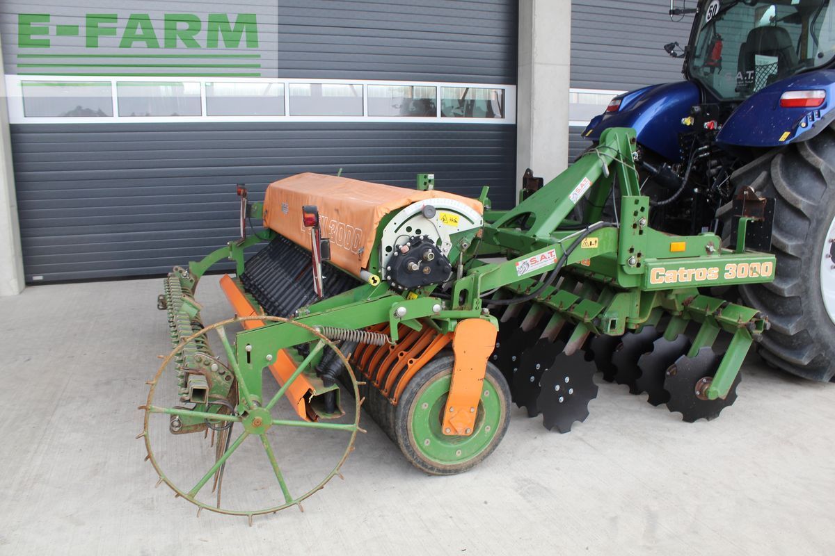 E-FARM: Amazone catros 3000 scheibenegge/sämaschine c-drill 3000 - Tallerkenharver og skiveharve - id PKTBRS7 - 13.186 € - Produktionsår: 2010 - Østrig