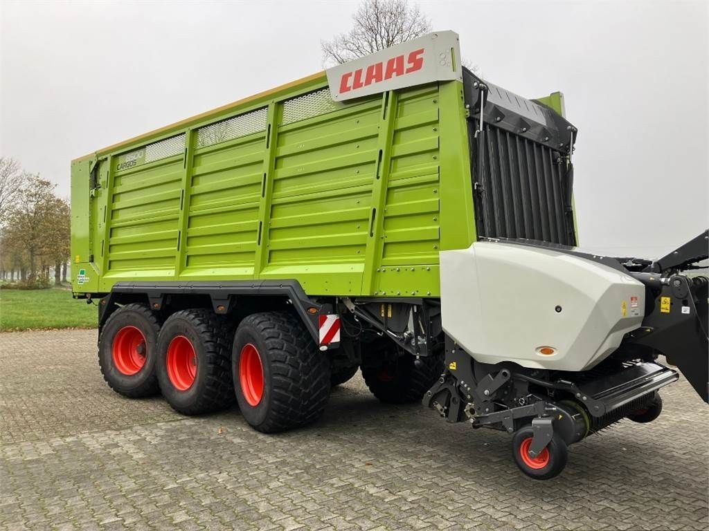 E-FARM: Claas Cargos 8500 Tridem - Remolque - id U4TYMGX - 84.500 € - Año: 2021 - Alemania