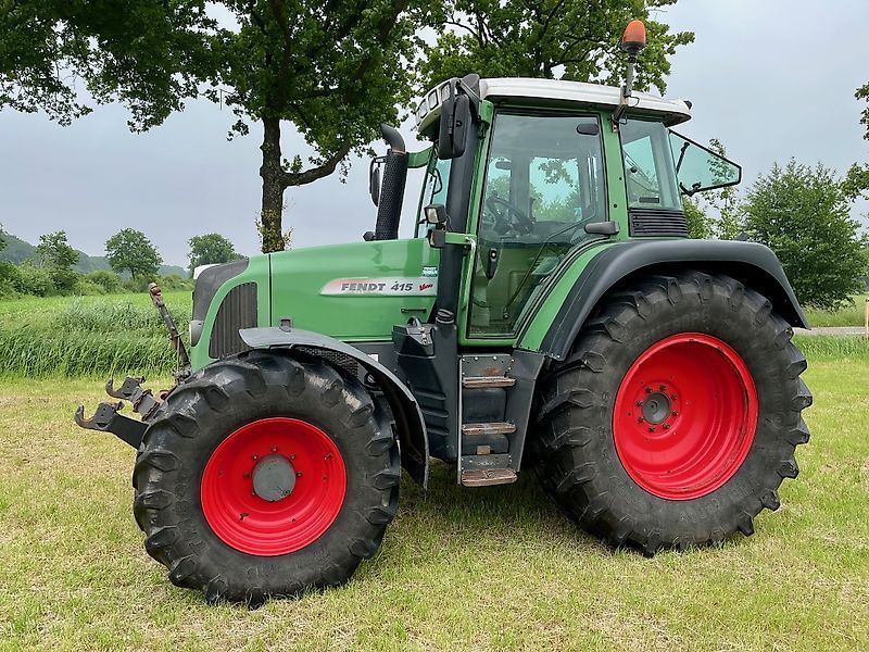 E-FARM: Fendt 415 Vario - Tractor - id 9WYW6YQ - 56.000 € - Año: 2008 - Horas: 10.250,Potencia del motor: 138,Países Bajos