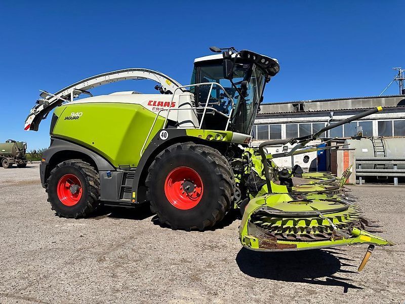 Claas Jaguar 940 Самоходный кормоуборочный комбайн 262 500 €