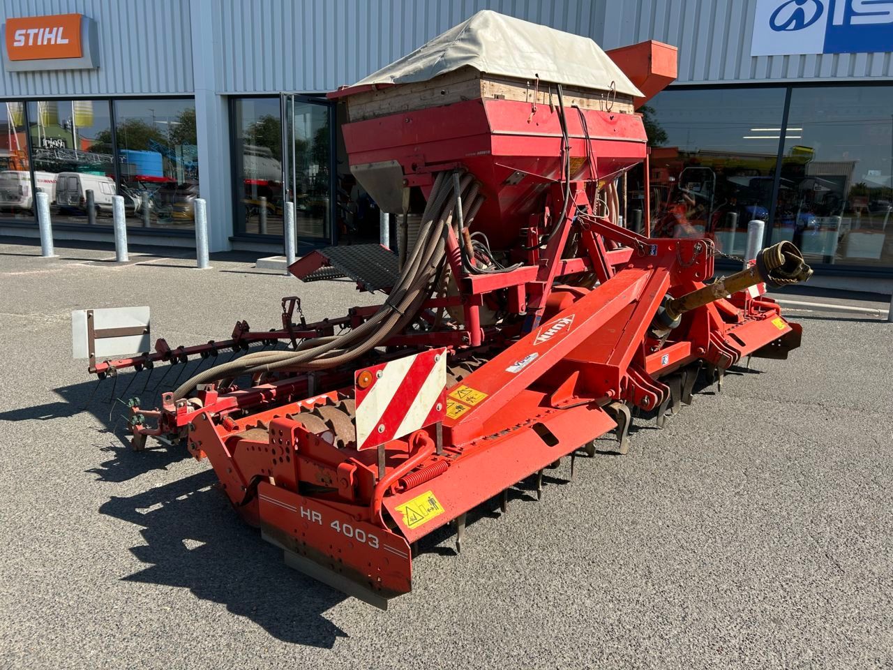 E-FARM: Kuhn DA - Semoir - id PJIKXZ9 - 4 490 € - Année: 1990 - France
