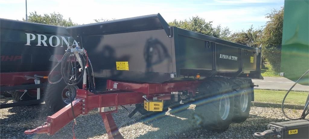 Pronar t679/2 entreprenørvogn med 2 kreds hydr. bremser Pótkocsi billencs 34 397 EUR